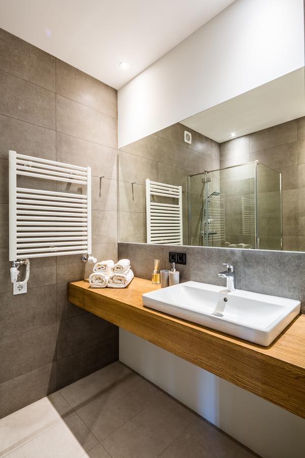 Central Park Apartments Lviv Buitenkant foto